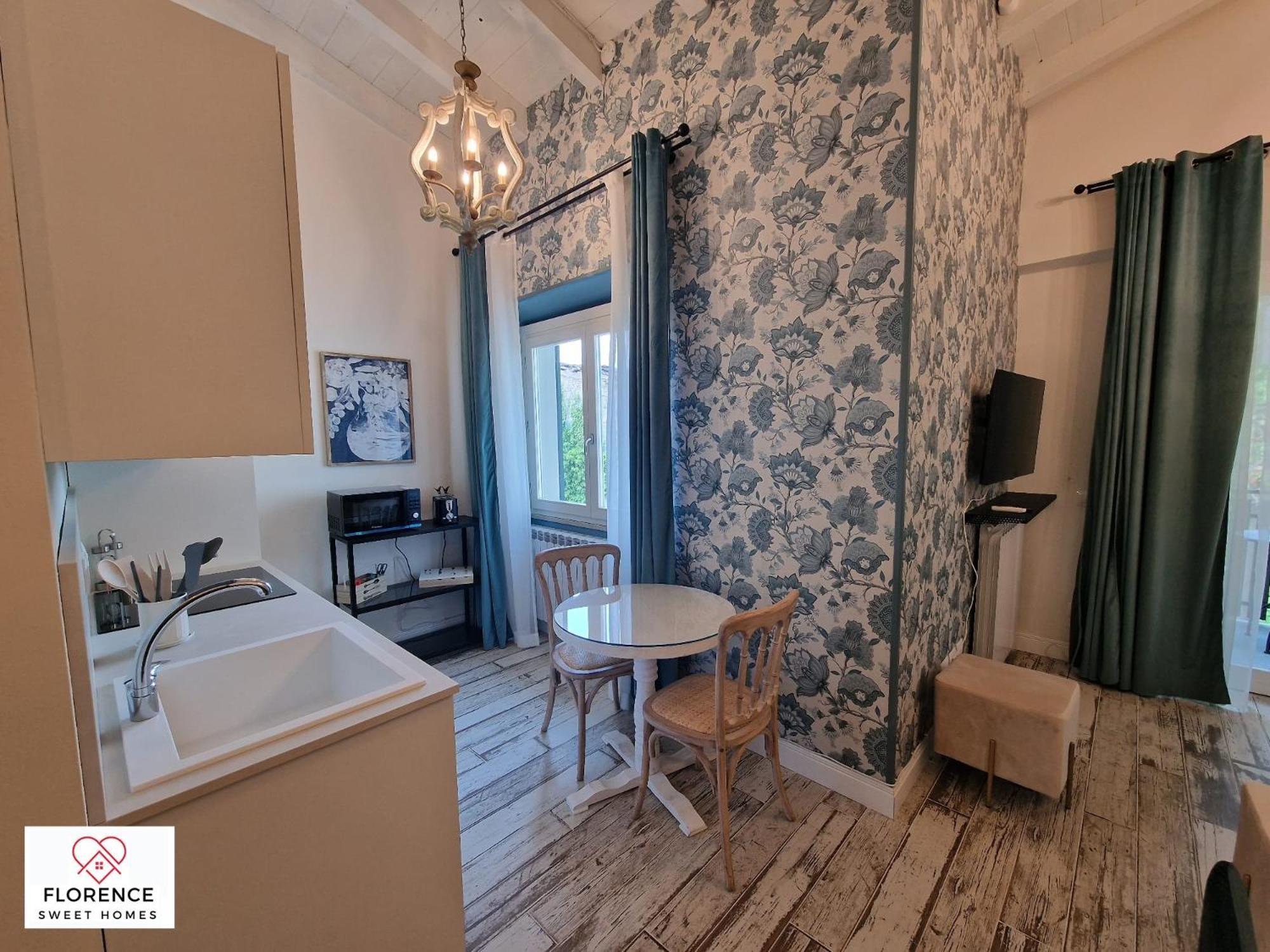 Mirko With Free Parking By Sweet Homes Apartamento